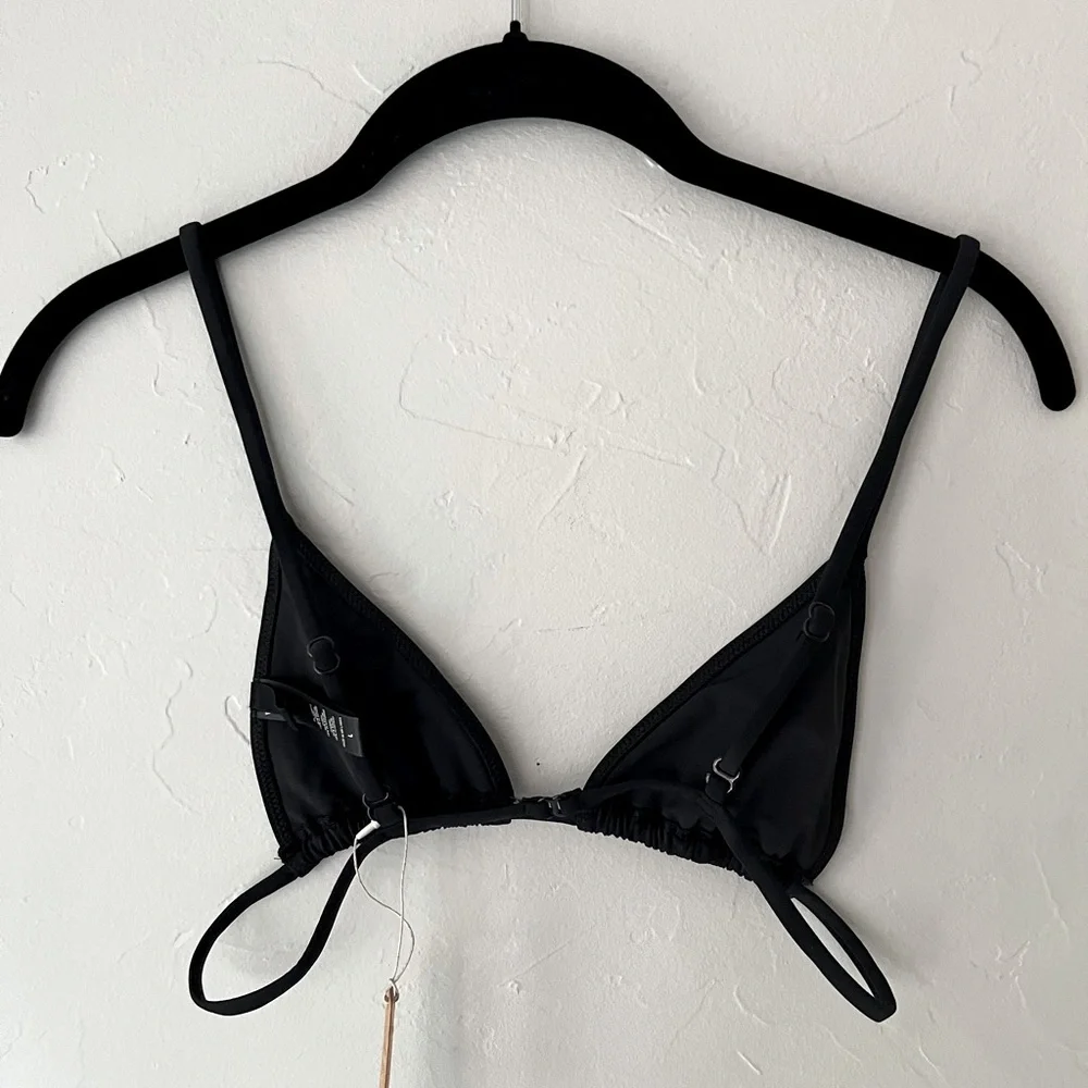 🖤SKIMS SPARKLE JERSEY SWAROVSKI CRYSTAL MINI TRIANGLE BRALETTE IN ONYX L - Picture 2 of 8